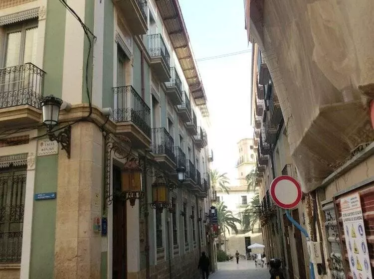 여관 Les Monges Palace Boutique