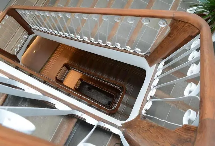 여관 Les Monges Palace Boutique