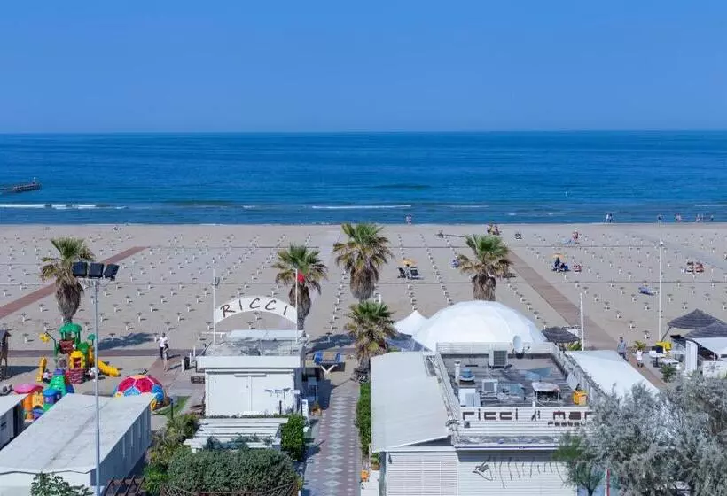 هتل Executive La Fiorita