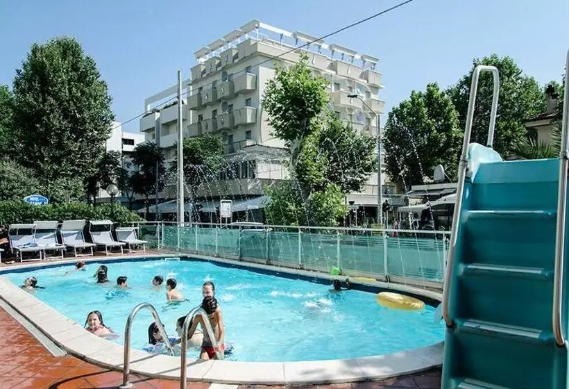 هتل Executive La Fiorita