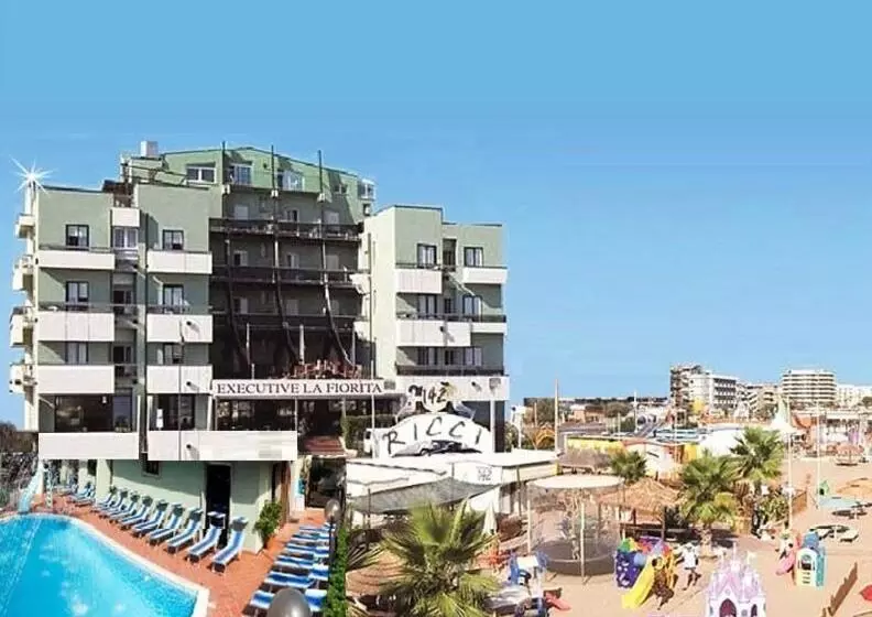 هتل Executive La Fiorita