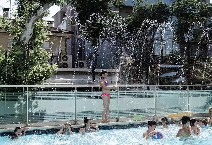 هتل Executive La Fiorita