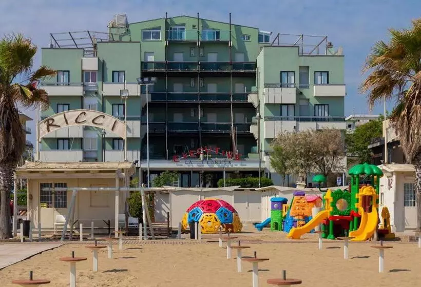 هتل Executive La Fiorita