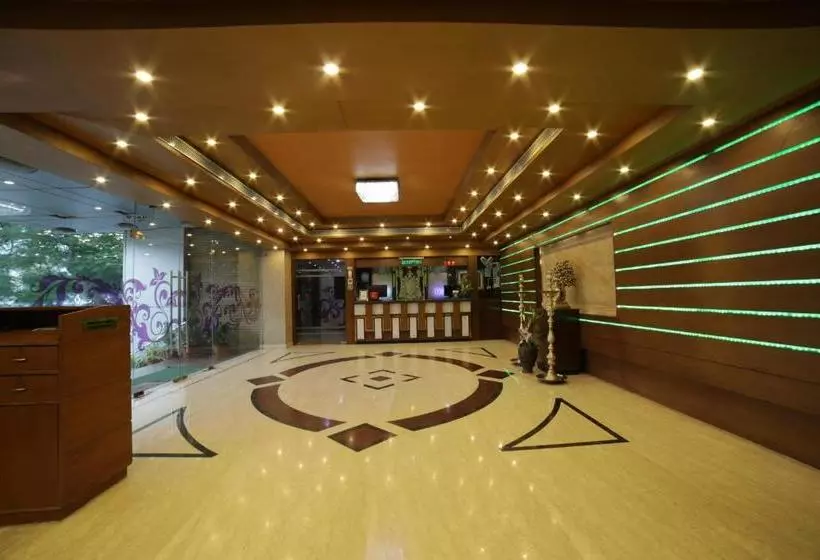 هتل Green Palace