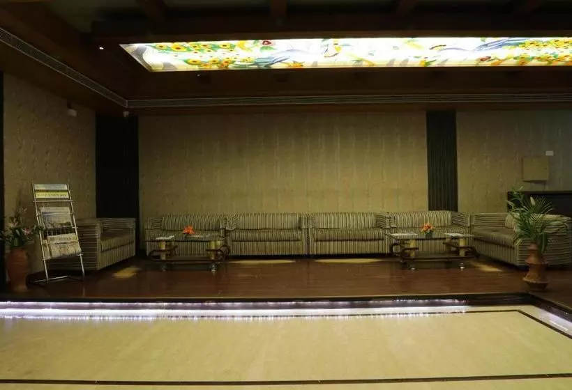 هتل Green Palace