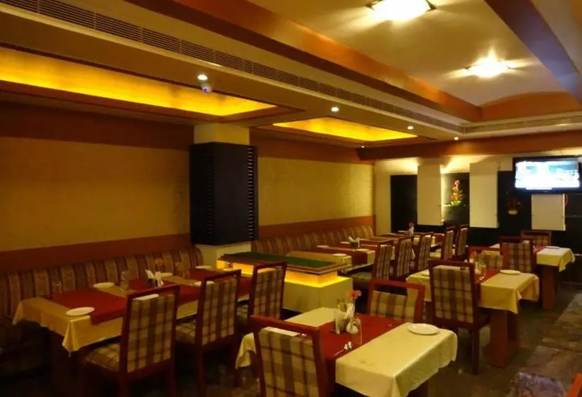 هتل Green Palace