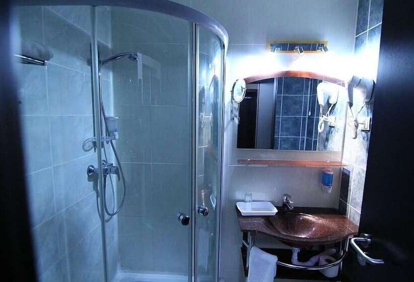 Hotel Helin Aeroport   Craiova