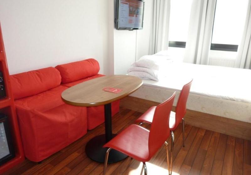 בית מלון כפרי Omena  Seinäjoki