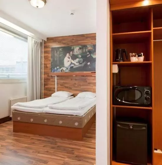 בית מלון כפרי Omena Seinäjoki