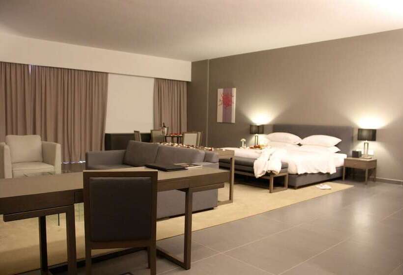 هتل Pangea Beach Resort