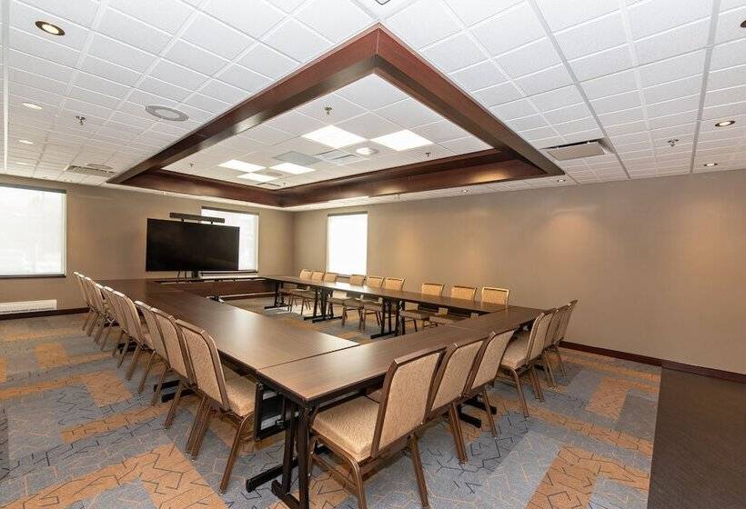 酒店 Quality Inn & Suites