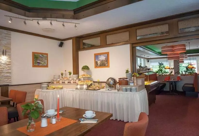 Отель Quellenhof