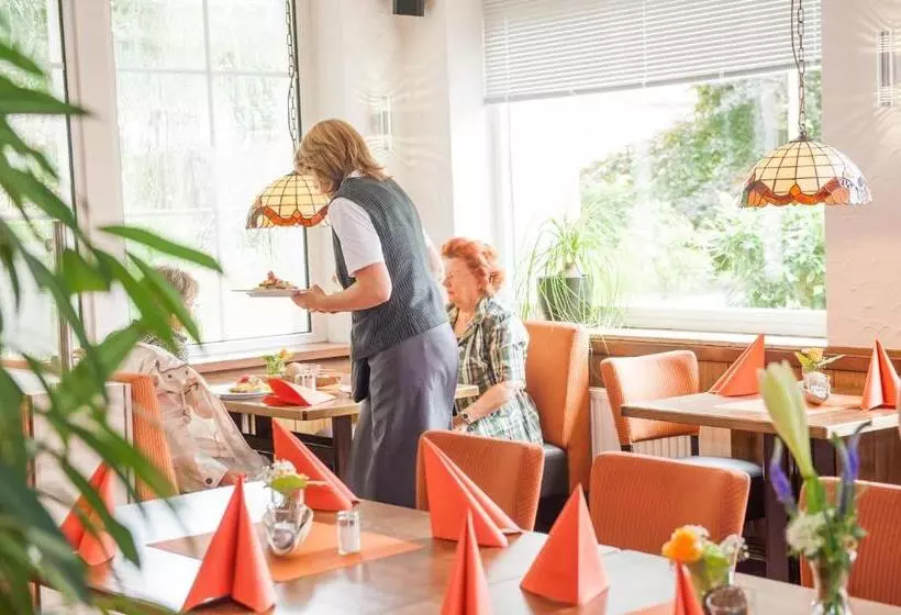 Отель Quellenhof