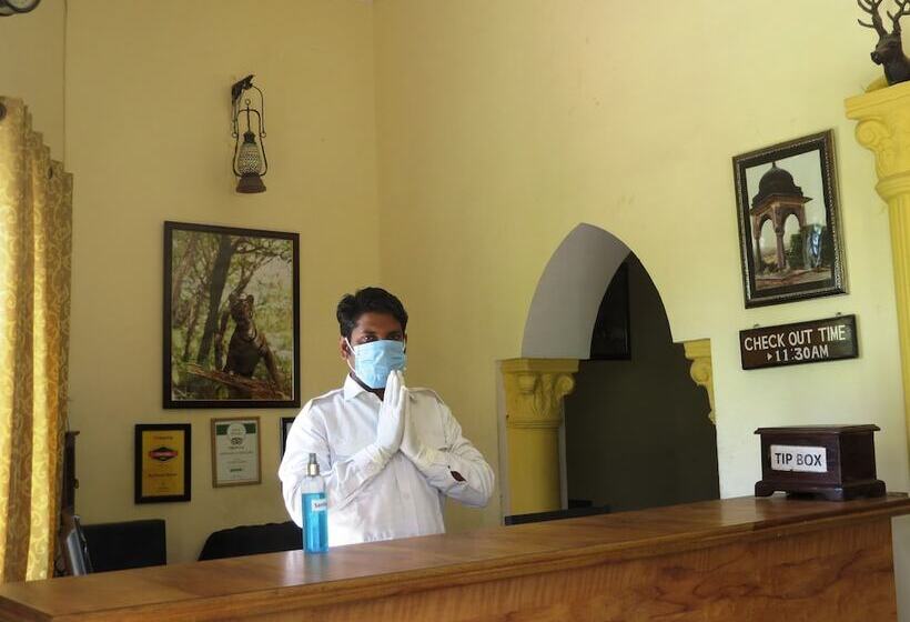 ホテル Raj Palace Resort