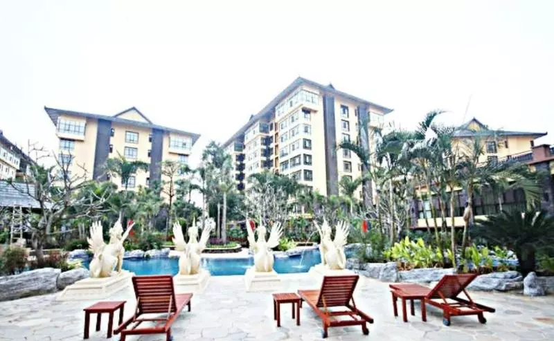 هتل Ramada Plaza By Wyndham Xishuangbanna South