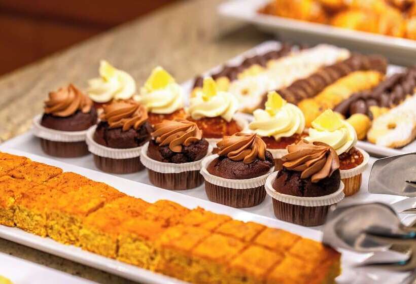 فندق ريفى Cesa Tyrol