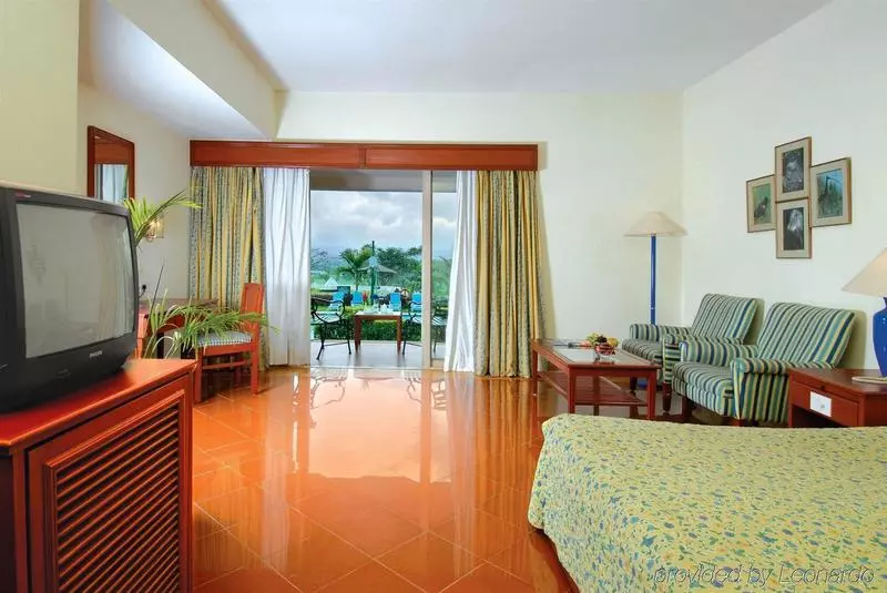 בית מלון כפרי Gateway Chikmagalur