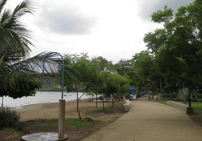 هتل The Palms At Coco Beach