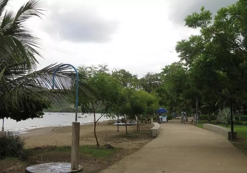 هتل The Palms At Coco Beach