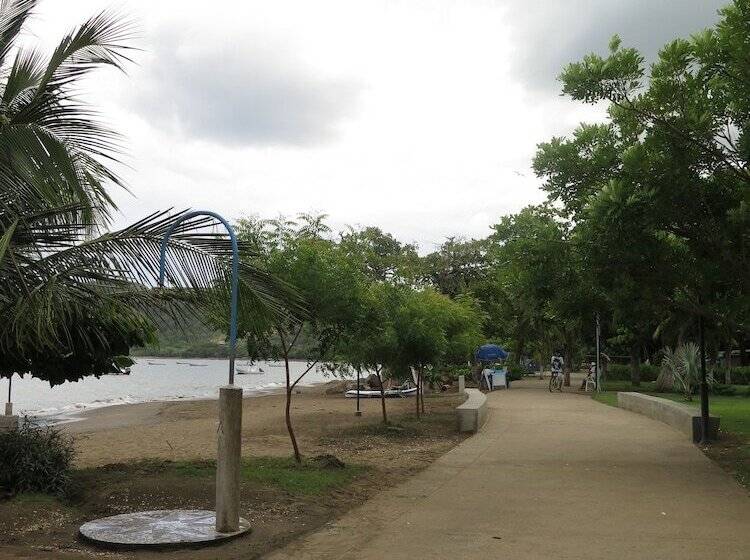 هتل The Palms At Coco Beach