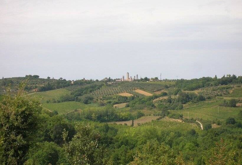 ホテル Torraccia Di Chiusi Agriturismo Relais