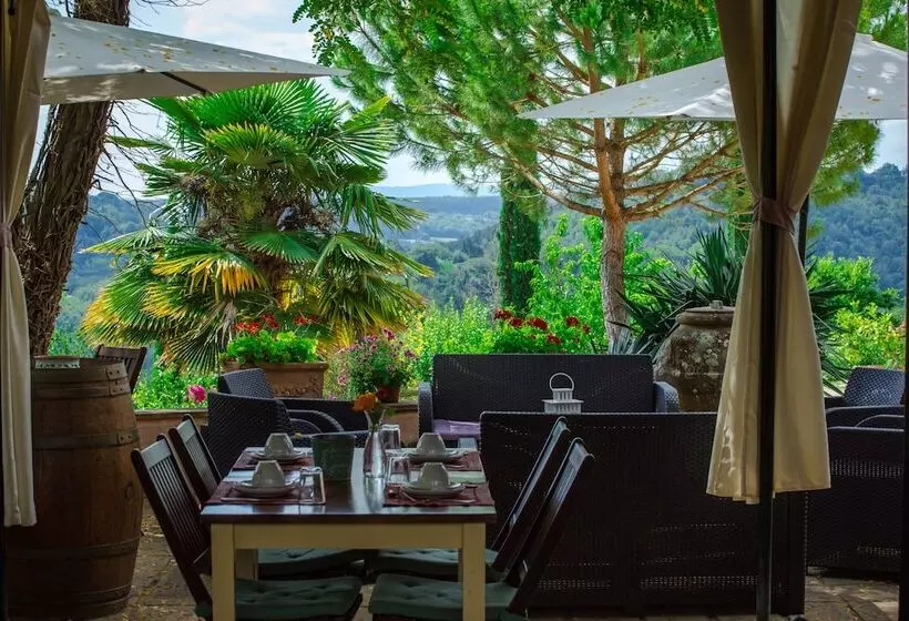 ホテル Torraccia Di Chiusi Agriturismo Relais
