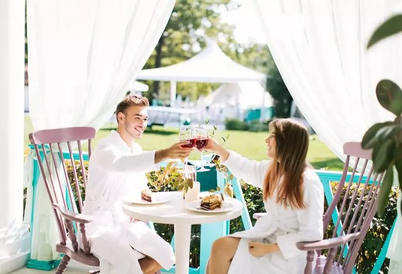 膳宿费 Nasha Dacha Country Estate