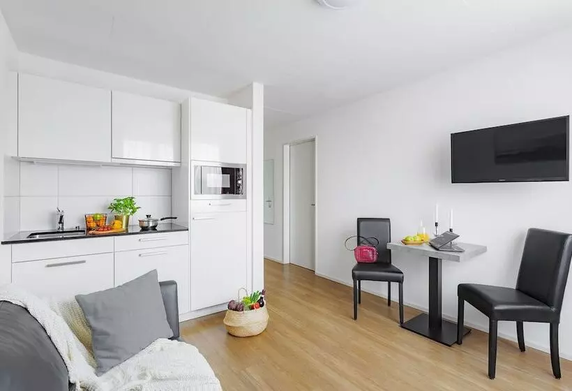 Swiss Star Zurich Airport Self Check In