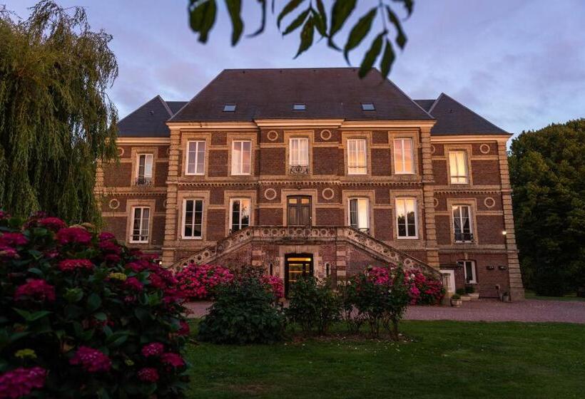 Bed and Breakfast Le Petit Château De Conteville