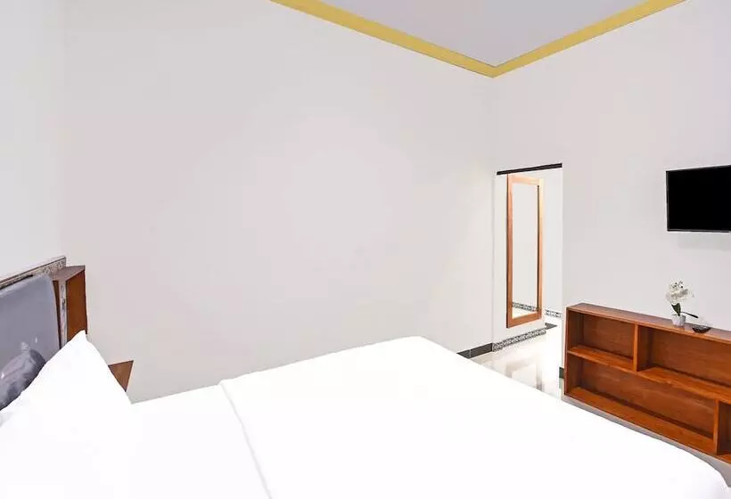 هتل Oyo 91192 Homestay Antara