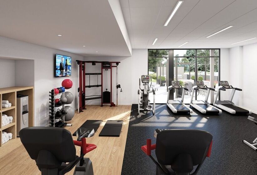 Отель Staybridge Suites   Cincinnati East   Milford, An Ihg