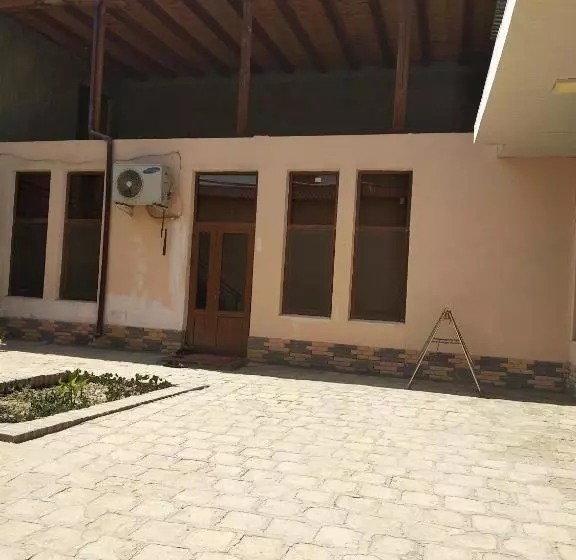 پانسیون Sezam