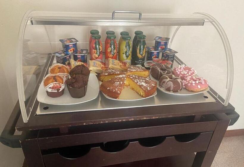 B&b A Due Passi Dal Lago