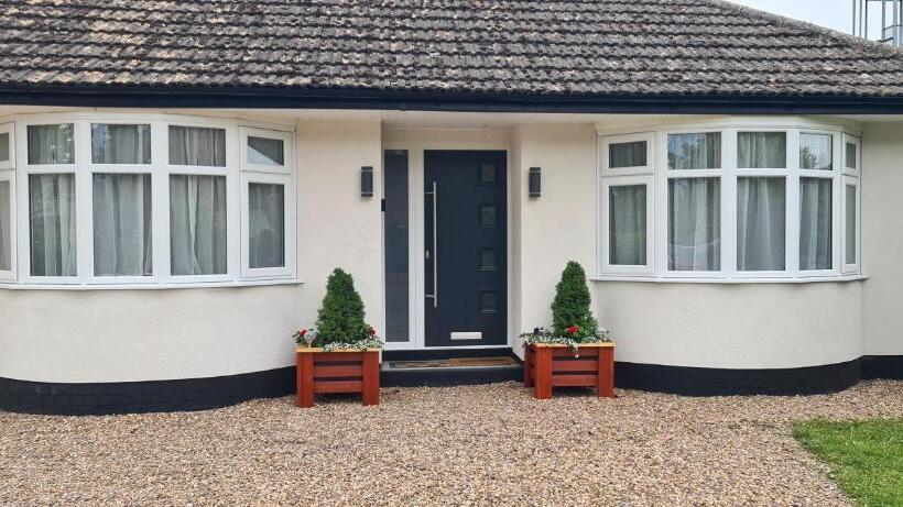 ベッドアンドブレックファースト The Golf Studio Woodhall Spa