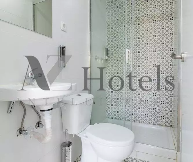 پانسیون Ayz Elcano   Auto Check In Property