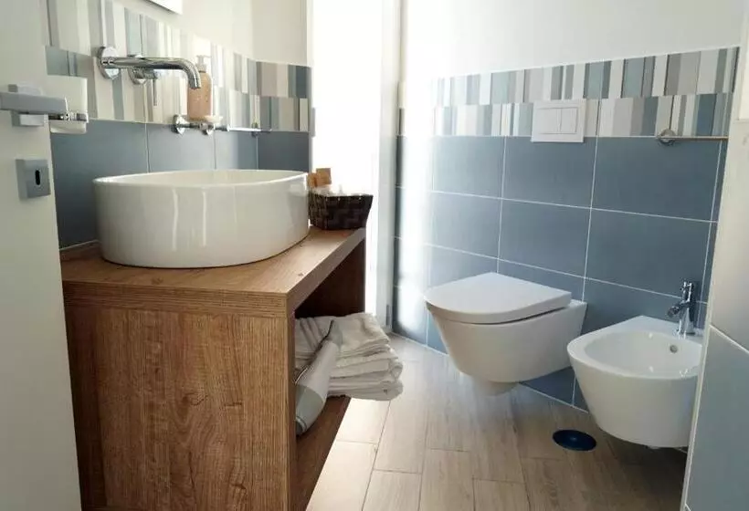 پانسیون Provenzale Guest Rooms Locazione Breve