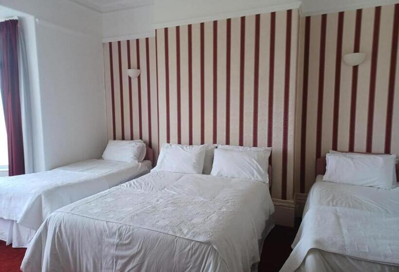 פנסיון St Merryn