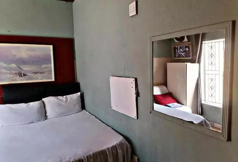 ペンション Valleycenter Guesthouse