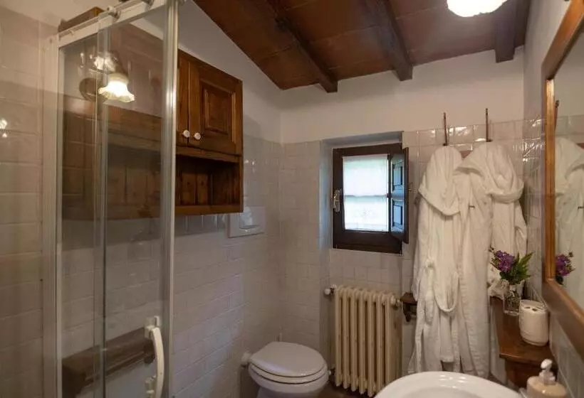 تختخواب و صبحانه Agriturismo Lapievuccia