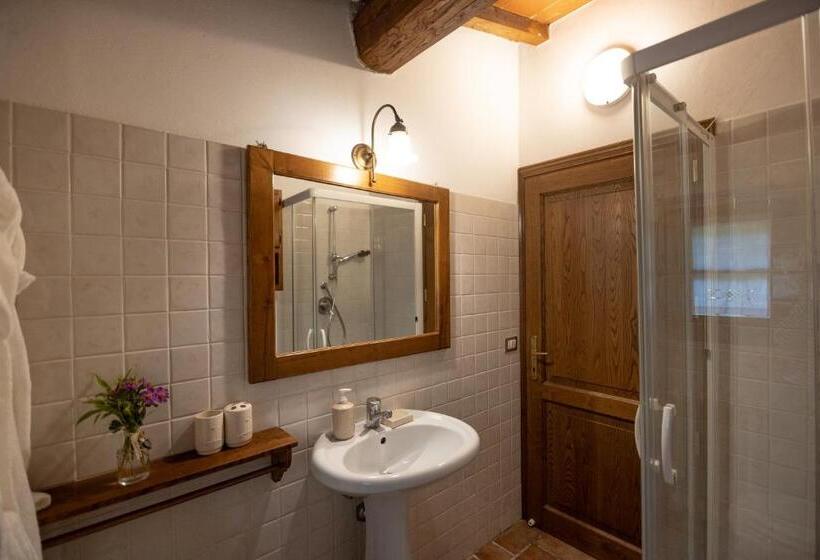 ベッドアンドブレックファースト Agriturismo Lapievuccia