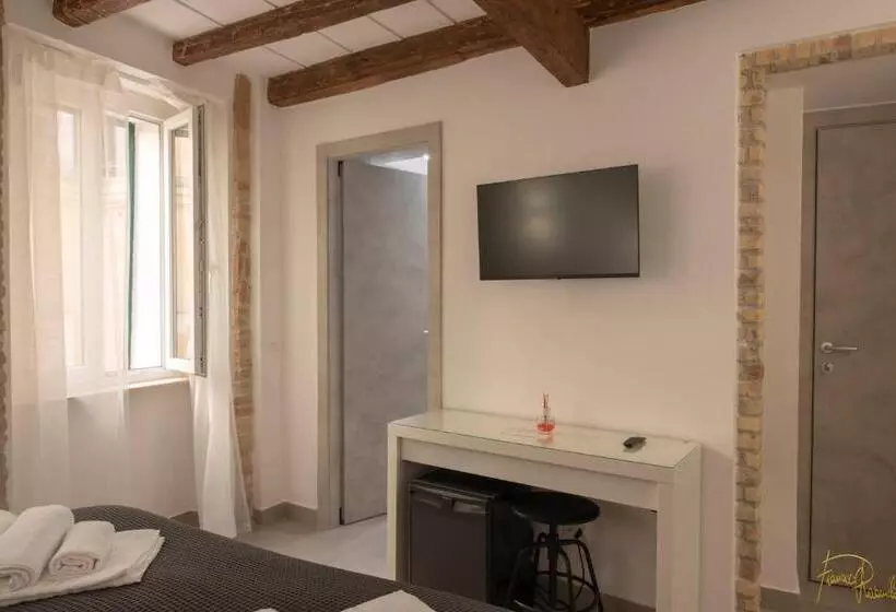 Aamiaismajoitus (B&B) Alla Quercia   Centro Storico