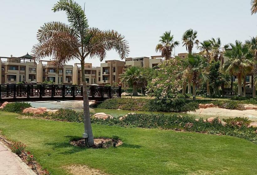 Blue Bay Asia Sokhna Aqua Park بلو باي اسيا العين السخنه   عائلات فقط