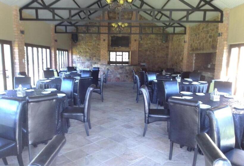 Hotel Soloko Game Farm