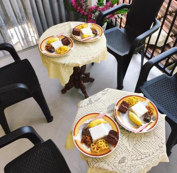 Pensió Flower Shade Villa