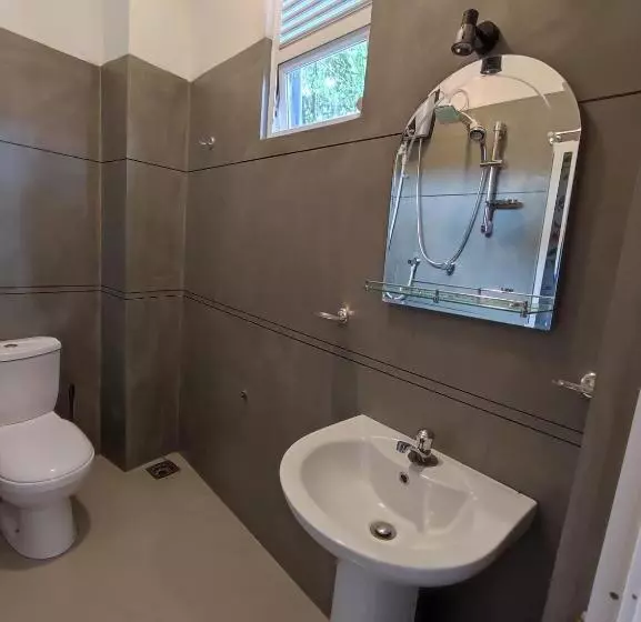 ペンション Flower Shade Villa