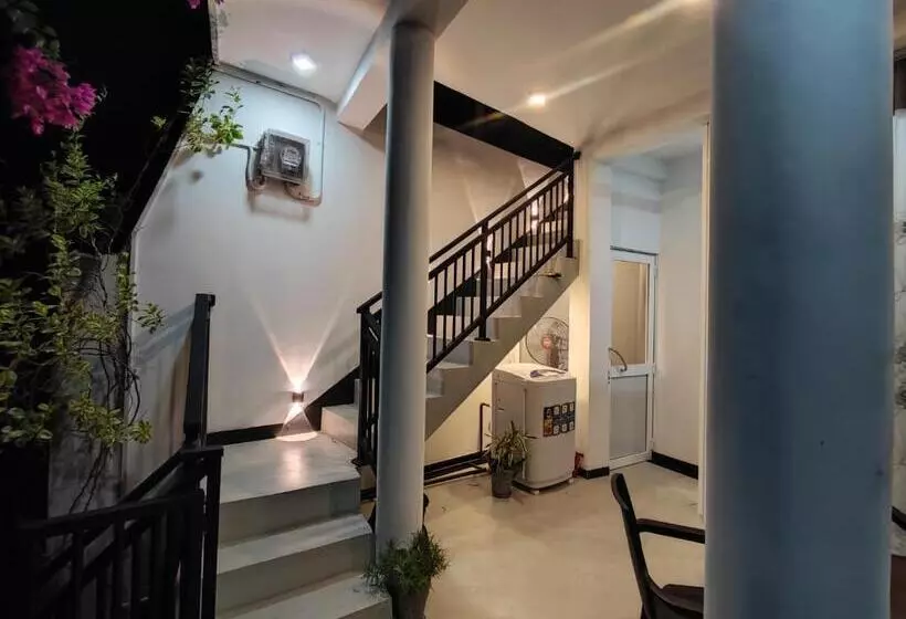 ペンション Flower Shade Villa