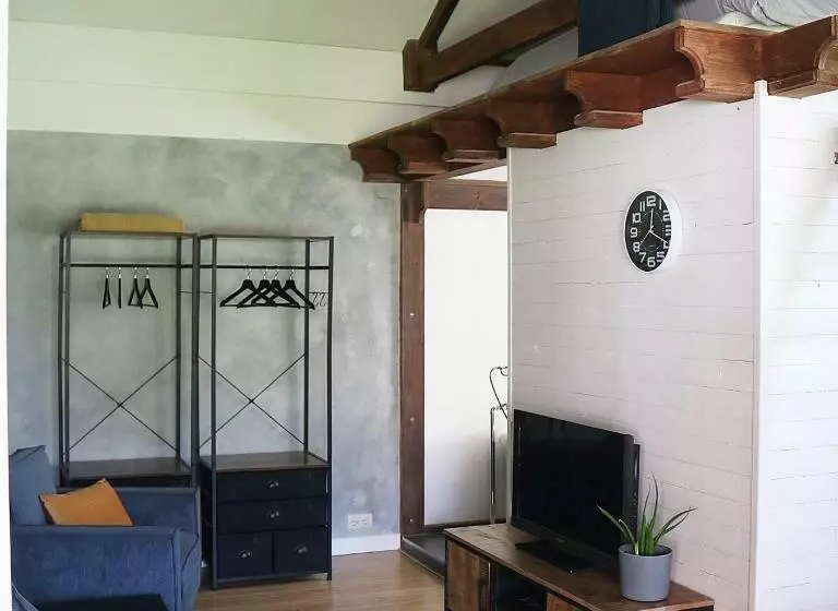 Bed And Breakfast  Wij En De Zande    Kamer Met Vide