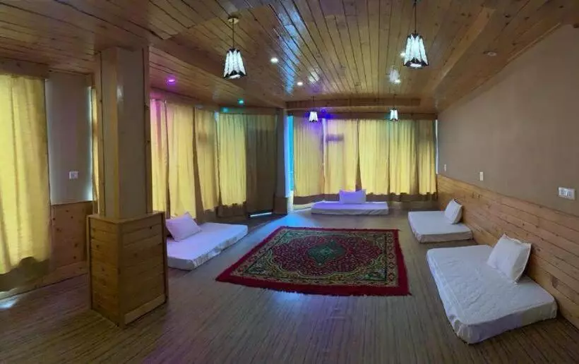 ペンション Hidab Homes