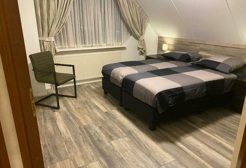 Pensão Stal Nieuwland