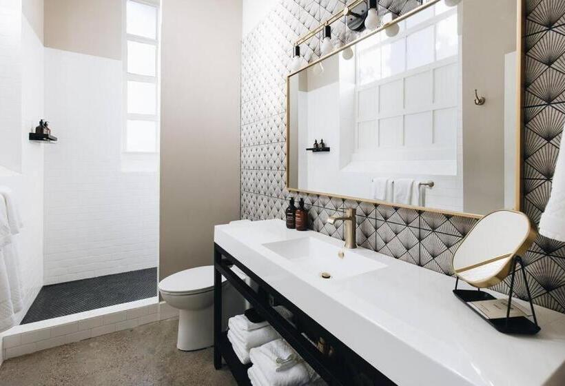 ユースホステル Bellwood Deluxe Suite 108 At The Bellwether